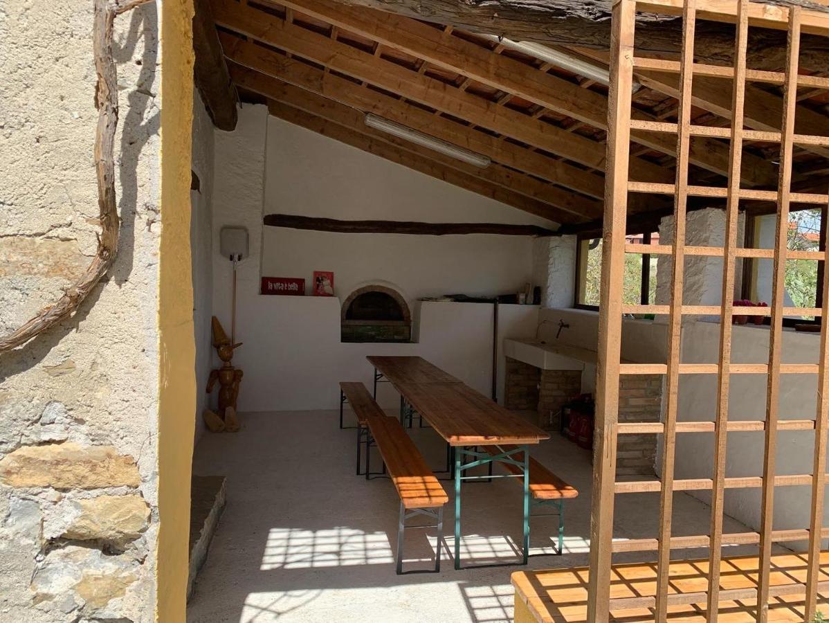 Agriturismo La Collina degli Scoiattoli Cravanzana Esterno foto